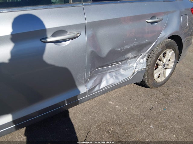 Hyundai SONATA SE 2015 5NPE24AF4FH109955 Image 6