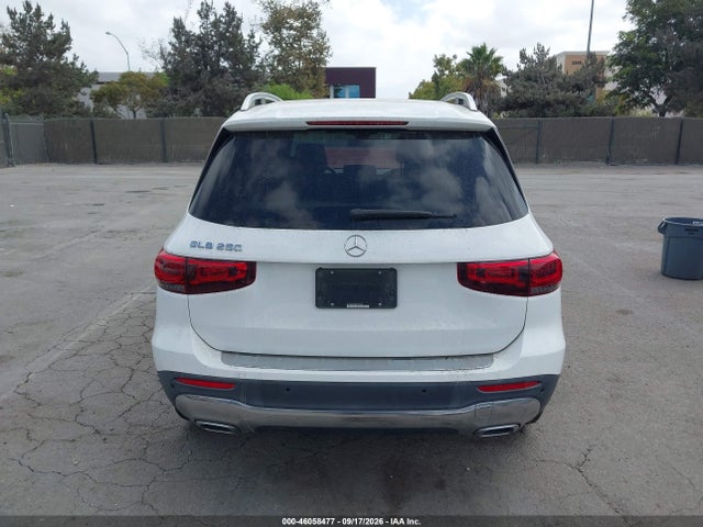W1N4M4GB8NW195380 Mercedes-Benz GLB 250