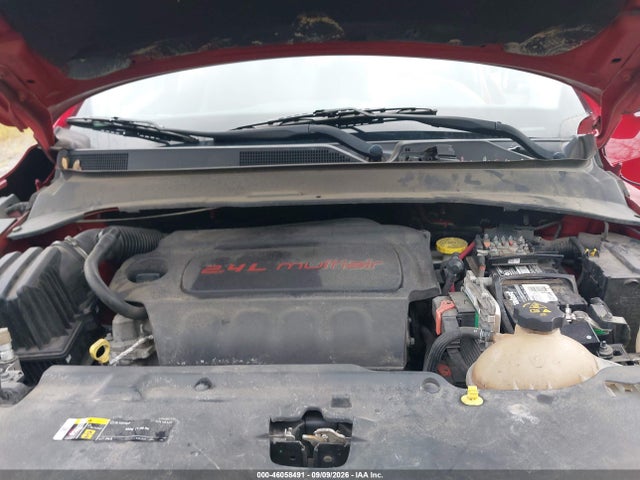 46058491 :رقم المزاد ، 3C4NJDBB2JT328422 vin ، 2018 Jeep Compass Latitude 4x4 مزاد بيع