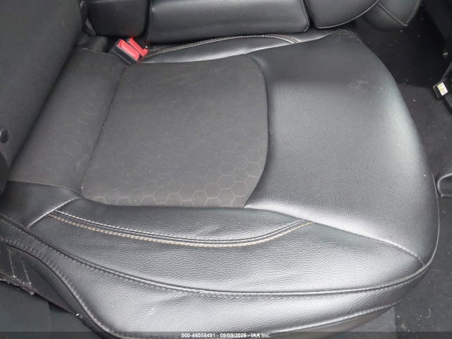 46058491 :رقم المزاد ، 3C4NJDBB2JT328422 vin ، 2018 Jeep Compass Latitude 4x4 مزاد بيع