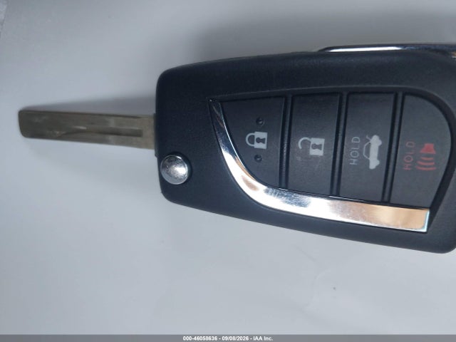 4T1B11HK5JU139189 Toyota CAMRY LE