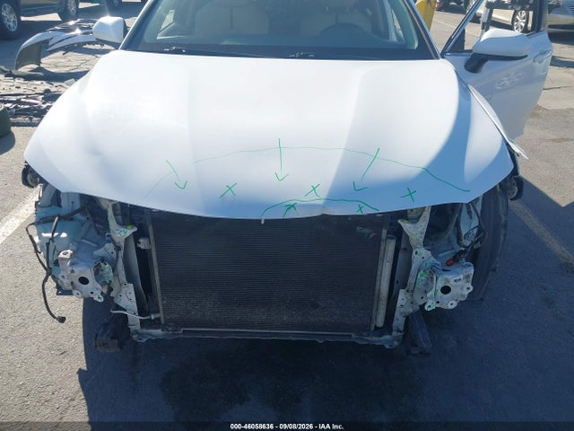 4T1B11HK5JU139189 Toyota CAMRY LE