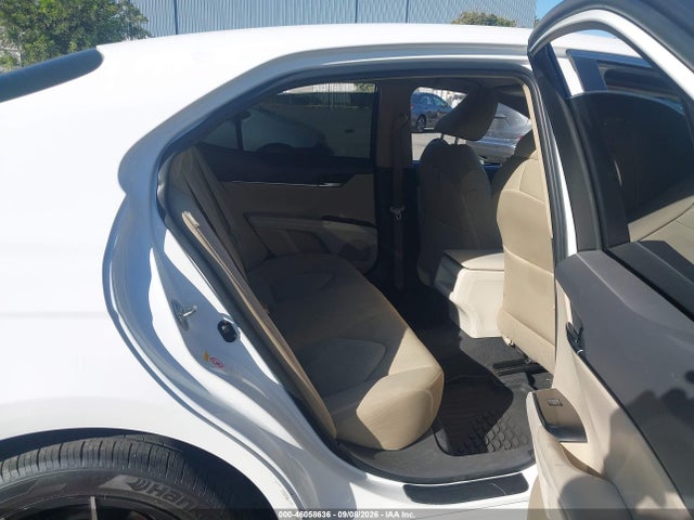 4T1B11HK5JU139189 Toyota CAMRY LE