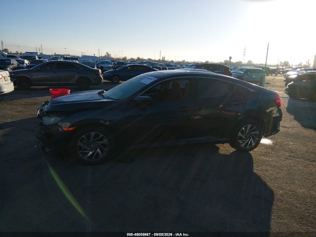 Honda CIVIC EX 2018 2HGFC2F77JH531261 Image 15