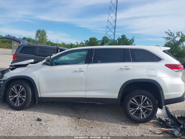 2019 Toyota Highlander Le მანქანა იყიდება აუქციონზე, vin: 5TDBZRFH4KS924375, აუქციონის ნომერი: 46058703