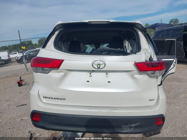 2019 Toyota Highlander Le მანქანა იყიდება აუქციონზე, vin: 5TDBZRFH4KS924375, აუქციონის ნომერი: 46058703