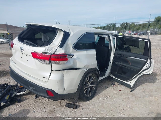 2019 Toyota Highlander Le მანქანა იყიდება აუქციონზე, vin: 5TDBZRFH4KS924375, აუქციონის ნომერი: 46058703