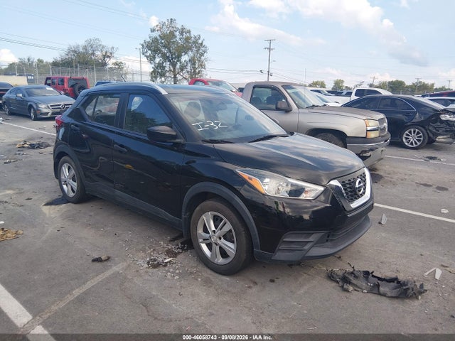 46058743 :رقم المزاد ، 3N1CP5CU1KL563992 vin ، 2019 Nissan Kicks S مزاد بيع