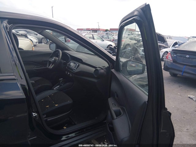 46058743 :رقم المزاد ، 3N1CP5CU1KL563992 vin ، 2019 Nissan Kicks S مزاد بيع