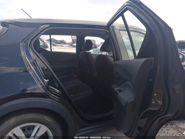 46058743 :رقم المزاد ، 3N1CP5CU1KL563992 vin ، 2019 Nissan Kicks S مزاد بيع