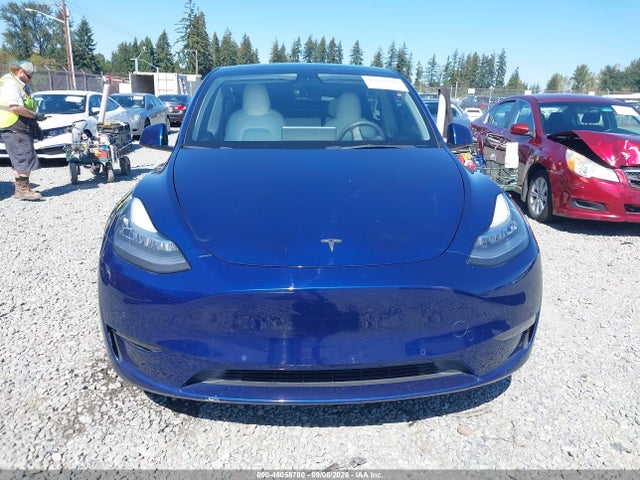 46058780 :رقم المزاد ، 5YJYGDEE4MF216354 vin ، 2021 Tesla Model Y Long Range Dual Motor All-wheel Drive مزاد بيع