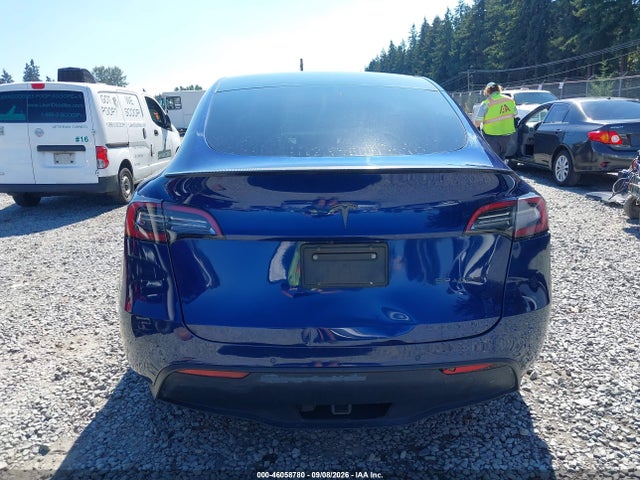 46058780 :رقم المزاد ، 5YJYGDEE4MF216354 vin ، 2021 Tesla Model Y Long Range Dual Motor All-wheel Drive مزاد بيع