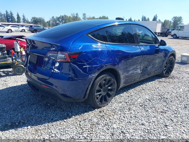 46058780 :رقم المزاد ، 5YJYGDEE4MF216354 vin ، 2021 Tesla Model Y Long Range Dual Motor All-wheel Drive مزاد بيع