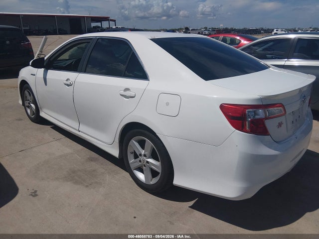 46058783 :رقم المزاد ، 4T1BF1FK8CU540565 vin ، 2012 Toyota Camry Se مزاد بيع