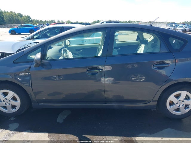 46058808 :رقم المزاد ، JTDKN3DU2B5364242 vin ، 2011 Toyota Prius Two مزاد بيع
