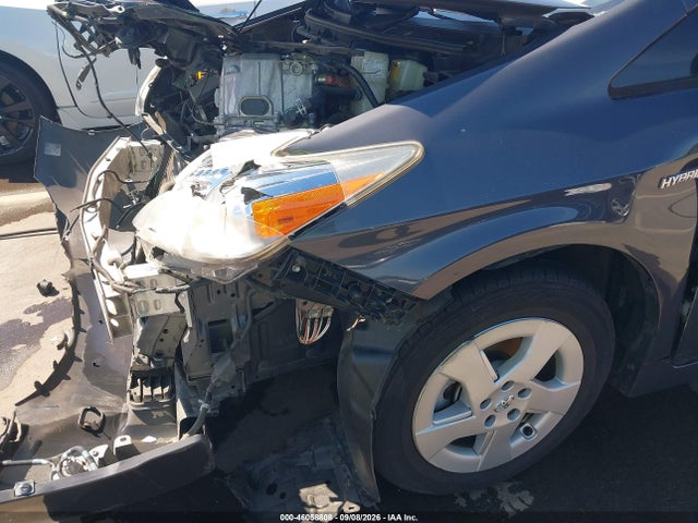 46058808 :رقم المزاد ، JTDKN3DU2B5364242 vin ، 2011 Toyota Prius Two مزاد بيع