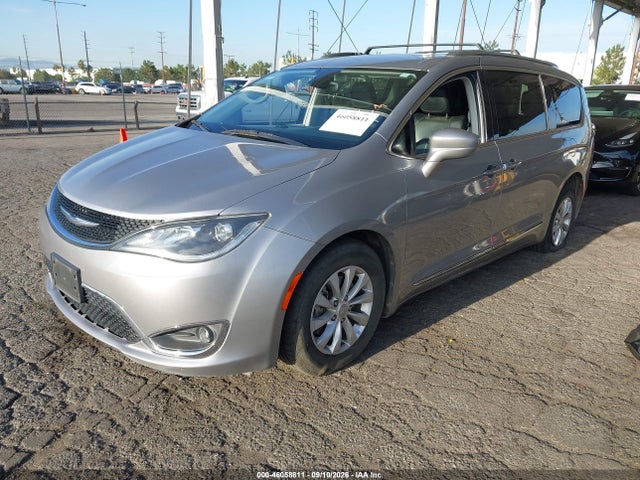 2018 Chrysler Pacifica Touring L მანქანა იყიდება აუქციონზე, vin: 2C4RC1BG1JR149605, აუქციონის ნომერი: 46058811