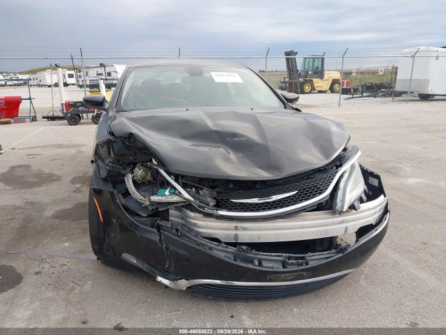 Chrysler 200 Limited 2016 1C3CCCAB2GN164812 Image 6