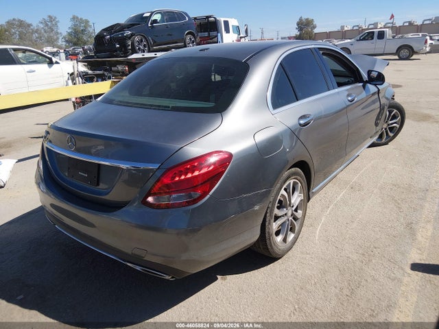 55SWF4JB4HU205221 Mercedes-Benz C 300