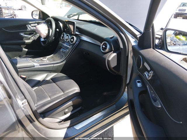 55SWF4JB4HU205221 Mercedes-Benz C 300