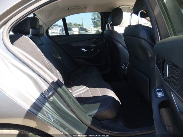 55SWF4JB4HU205221 Mercedes-Benz C 300