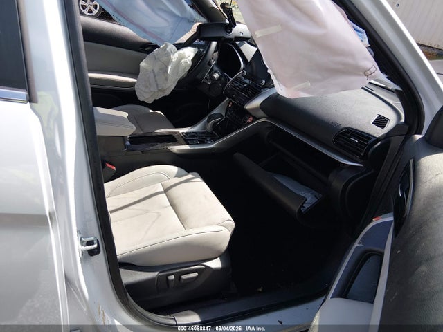 2024 Mitsubishi Eclipse Cross Sel S-awc მანქანა იყიდება აუქციონზე, vin: JA4ATWAA5RZ064852, აუქციონის ნომერი: 46058847