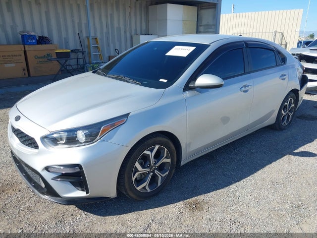 KIA Forte Lxs 2021 3KPF24AD1ME402863 Image 2