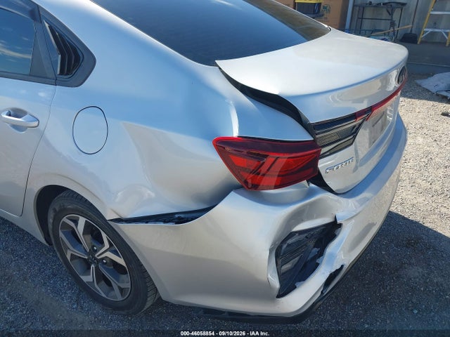 KIA Forte Lxs 2021 3KPF24AD1ME402863 Image 6