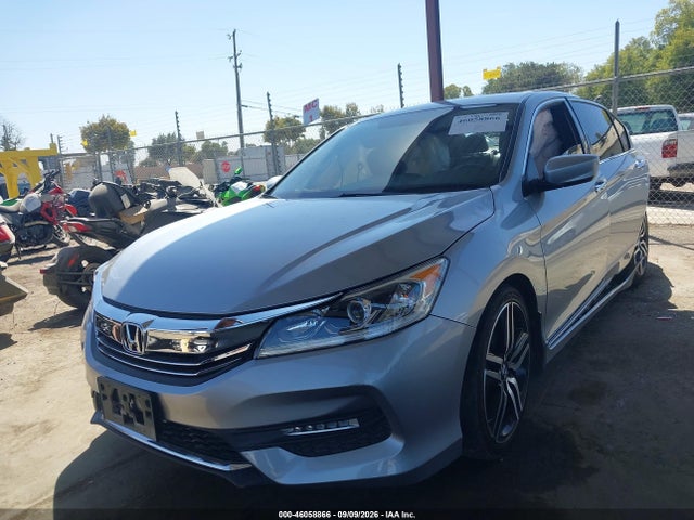 46058866 :رقم المزاد ، 1HGCR2F54HA156521 vin ، 2017 Honda Accord Sport مزاد بيع