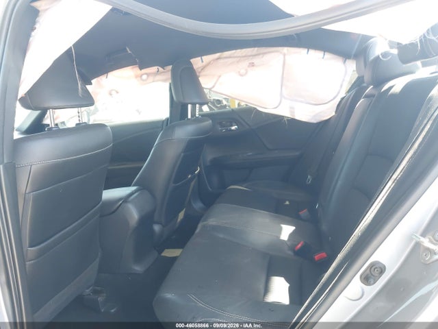46058866 :رقم المزاد ، 1HGCR2F54HA156521 vin ، 2017 Honda Accord Sport مزاد بيع