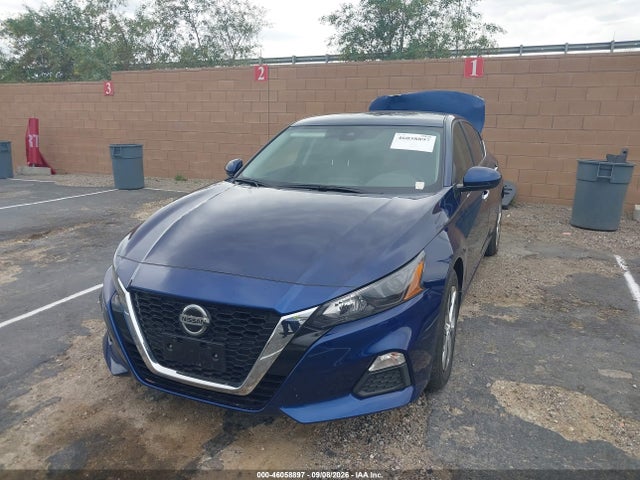 46058897 :رقم المزاد ، 1N4BL4BV9NN339680 vin ، 2022 Nissan Altima S Fwd مزاد بيع