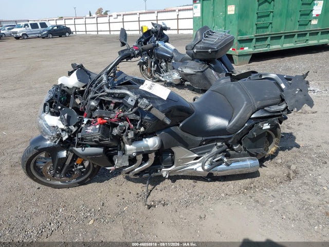 46058916 :رقم المزاد ، JH2SC7416EK001216 vin ، 2014 Honda Ctx1300 مزاد بيع
