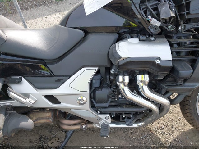 46058916 :رقم المزاد ، JH2SC7416EK001216 vin ، 2014 Honda Ctx1300 مزاد بيع