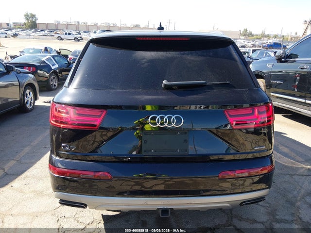 WA1LHAF78JD028827 Audi Q7 2.0t Premium