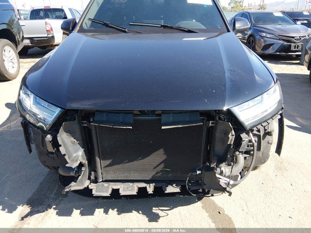 WA1LHAF78JD028827 Audi Q7 2.0t Premium