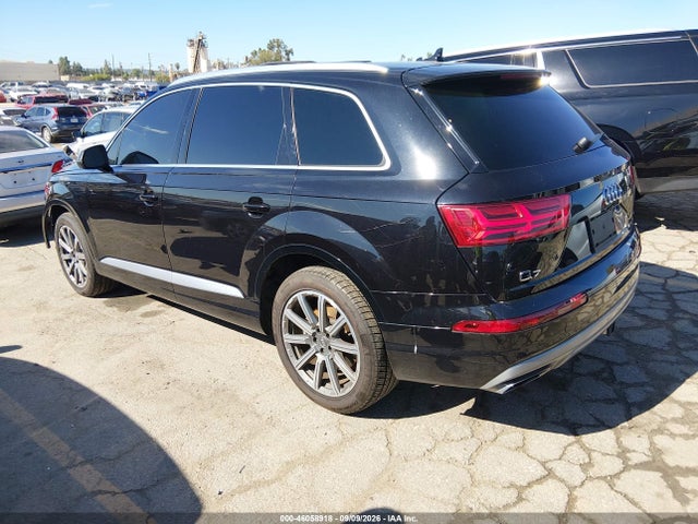 WA1LHAF78JD028827 Audi Q7 2.0t Premium