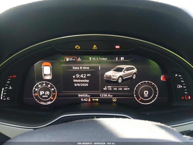 WA1LHAF78JD028827 Audi Q7 2.0t Premium