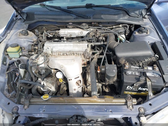 46058937 :رقم المزاد ، JT2BG22KXY0527076 vin ، 2000 Toyota Camry Le مزاد بيع