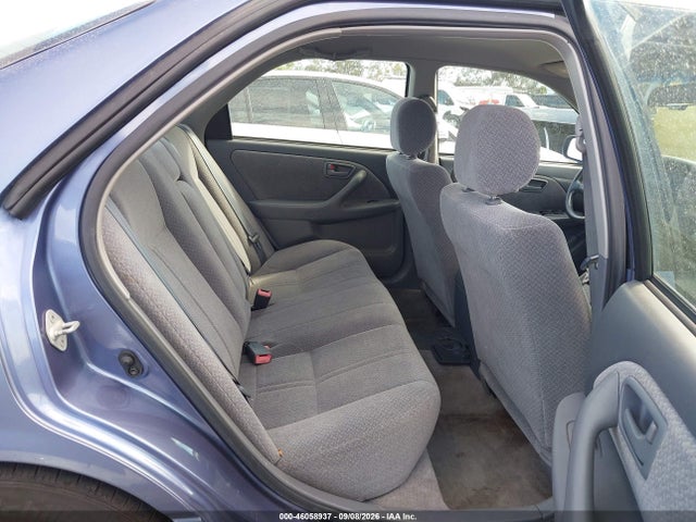 46058937 :رقم المزاد ، JT2BG22KXY0527076 vin ، 2000 Toyota Camry Le مزاد بيع