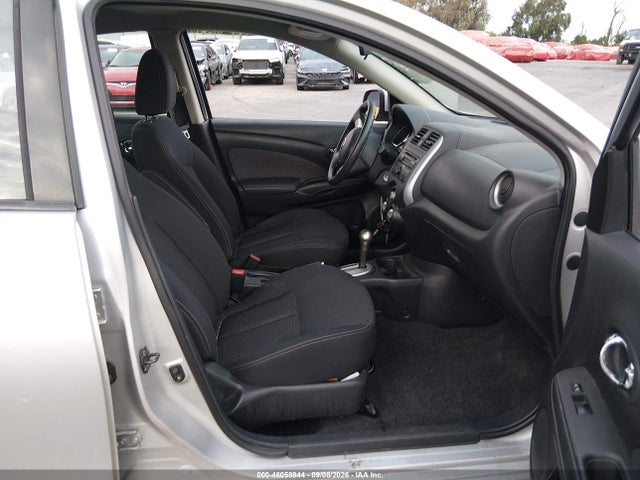 2014 Nissan Versa 1.6 Sv მანქანა იყიდება აუქციონზე, vin: 3N1CN7AP7EL818213, აუქციონის ნომერი: 46058944