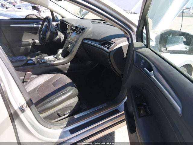 2014 Ford Fusion Energi Titanium მანქანა იყიდება აუქციონზე, vin: 3FA6P0SU8ER316586, აუქციონის ნომერი: 46058946
