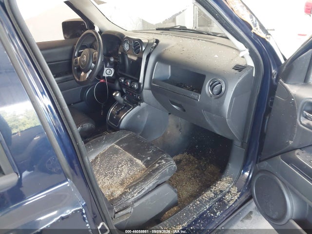 46058981 :رقم المزاد ، 1C4NJRFB2DD280194 vin ، 2013 Jeep Patriot Latitude مزاد بيع