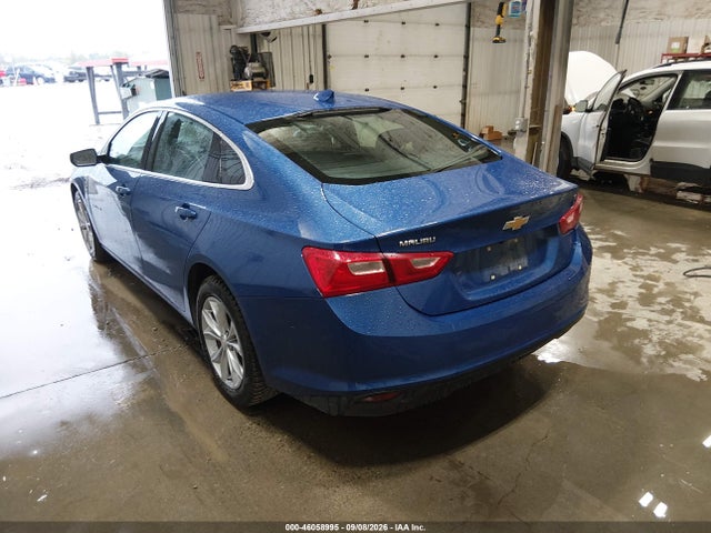 1G1ZD5ST4PF240670 Chevrolet Malibu Fwd 1lt