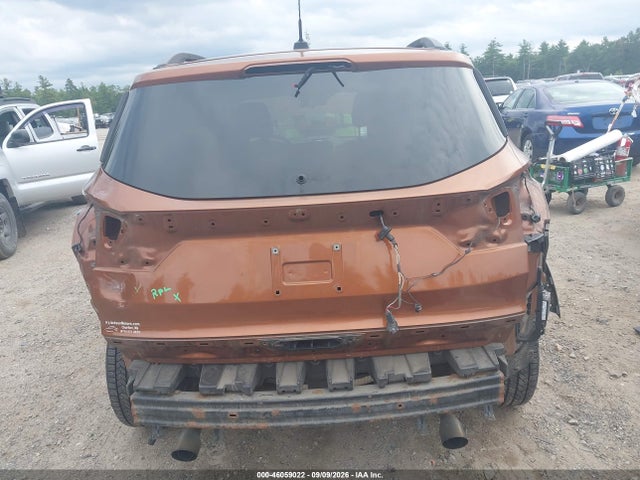 Продажа на аукционе авто 2017 Ford Escape Se, vin: 1FMCU9GD9HUA62561, номер лота: 46059022