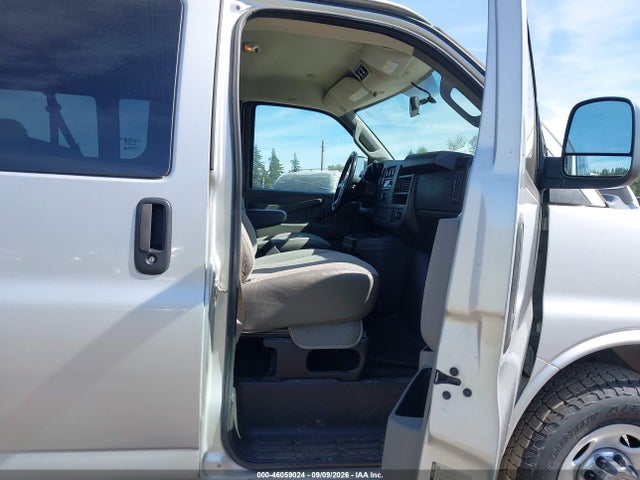 Chevrolet Express 3500 Lt 2017 1GAZGPFF9H1291782 Image 5