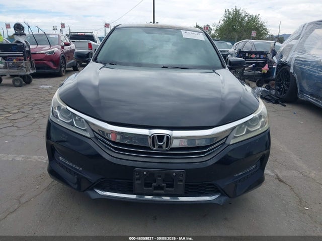 46059037 :رقم المزاد ، 1HGCR2F76HA203128 vin ، 2017 Honda Accord Ex مزاد بيع
