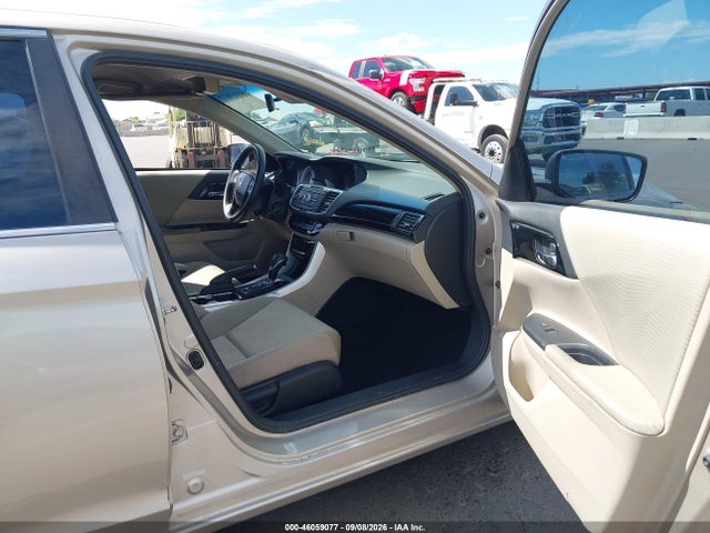 Продажа на аукционе авто 2016 Honda Accord Lx, vin: 1HGCR2F3XGA220736, номер лота: 46059077