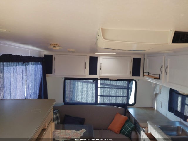 Продаж на аукціоні авто 1997 Coachmen 5th Wheel, vin: 1TC3B0947VG004935, номер лоту: 46059078