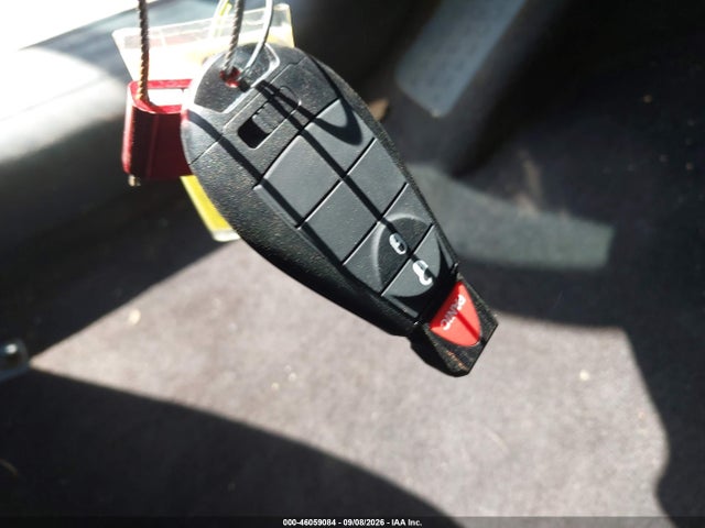 Продажа на аукционе авто 2016 Jeep Cherokee 75th Anniversary, vin: 1C4PJLCB9GW372955, номер лота: 46059084