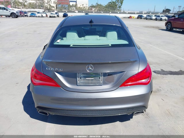 WDDSJ4EB1FN205612 Mercedes-Benz CLA 250